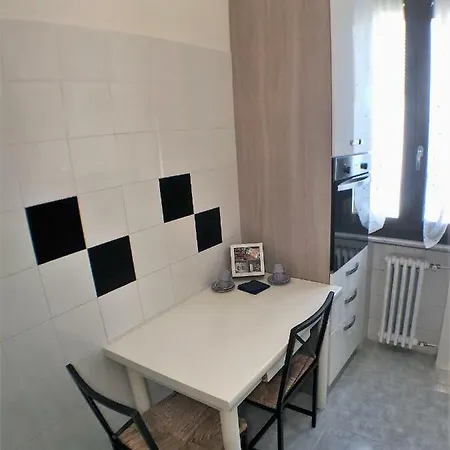 Chianciano Lettings Apartamento Chianciano Terme Exterior foto